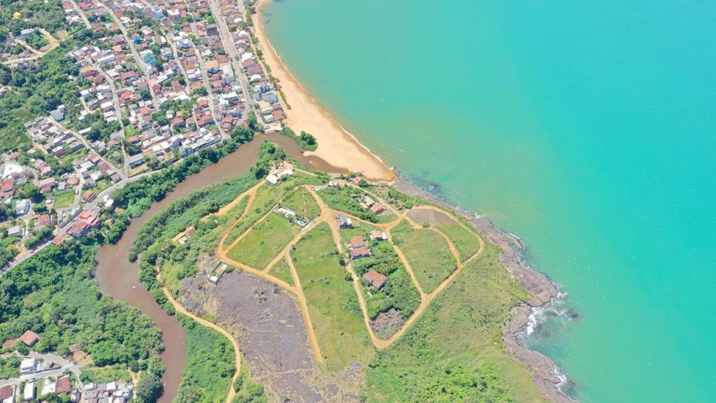Vista aérea da península do loteamento